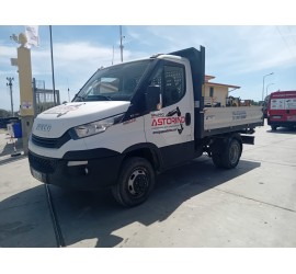 Autocarro Iveco Daily 35-150 rib. trilaterale