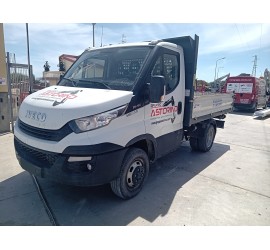 Autocarro Iveco Daily 35-150 rib. trilaterale