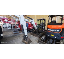 Miniescavatore Bobcat E35Z