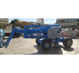 Piattaforma a braccio articolato GENIE Z-45