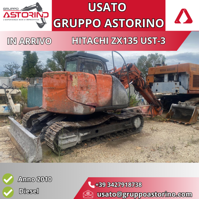 Escavatore Hitachi ZX135 UST-3