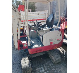 Miniescavatore Takeuchi TB216