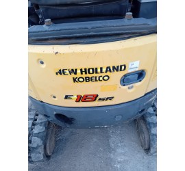 Miniescavatore New Holland E18SR