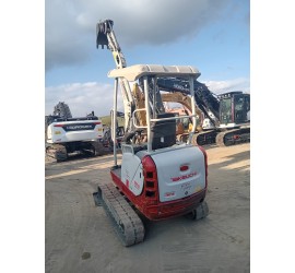 Miniescavatore Takeuchi TB216