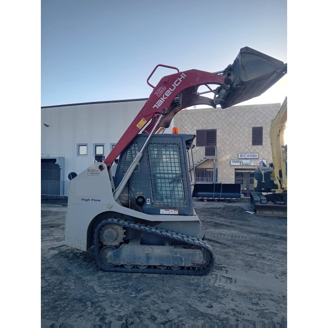 Takeuchi TL8