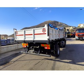 IVECO EUROCARGO 120E28